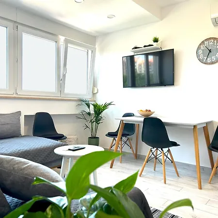 Fantasy & Magica * Pula