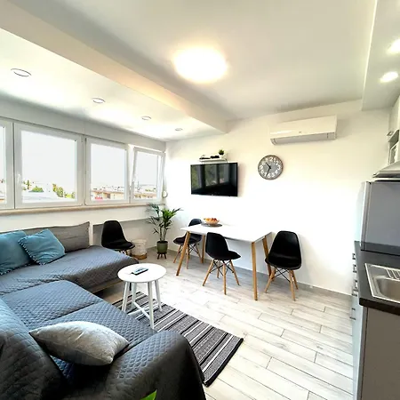 Fantasy & Magica Apartment