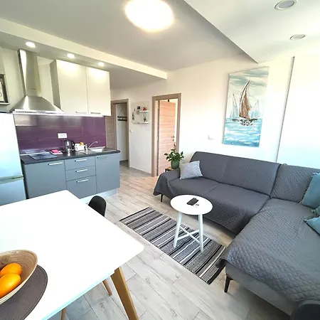 Fantasy & Magica Apartment