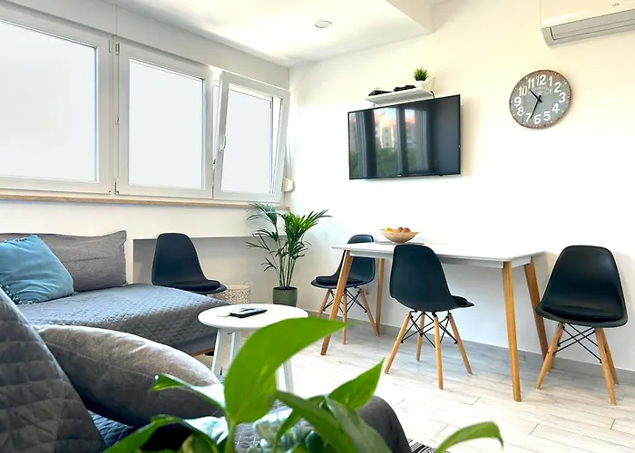 Fantasy & Magica * Pula